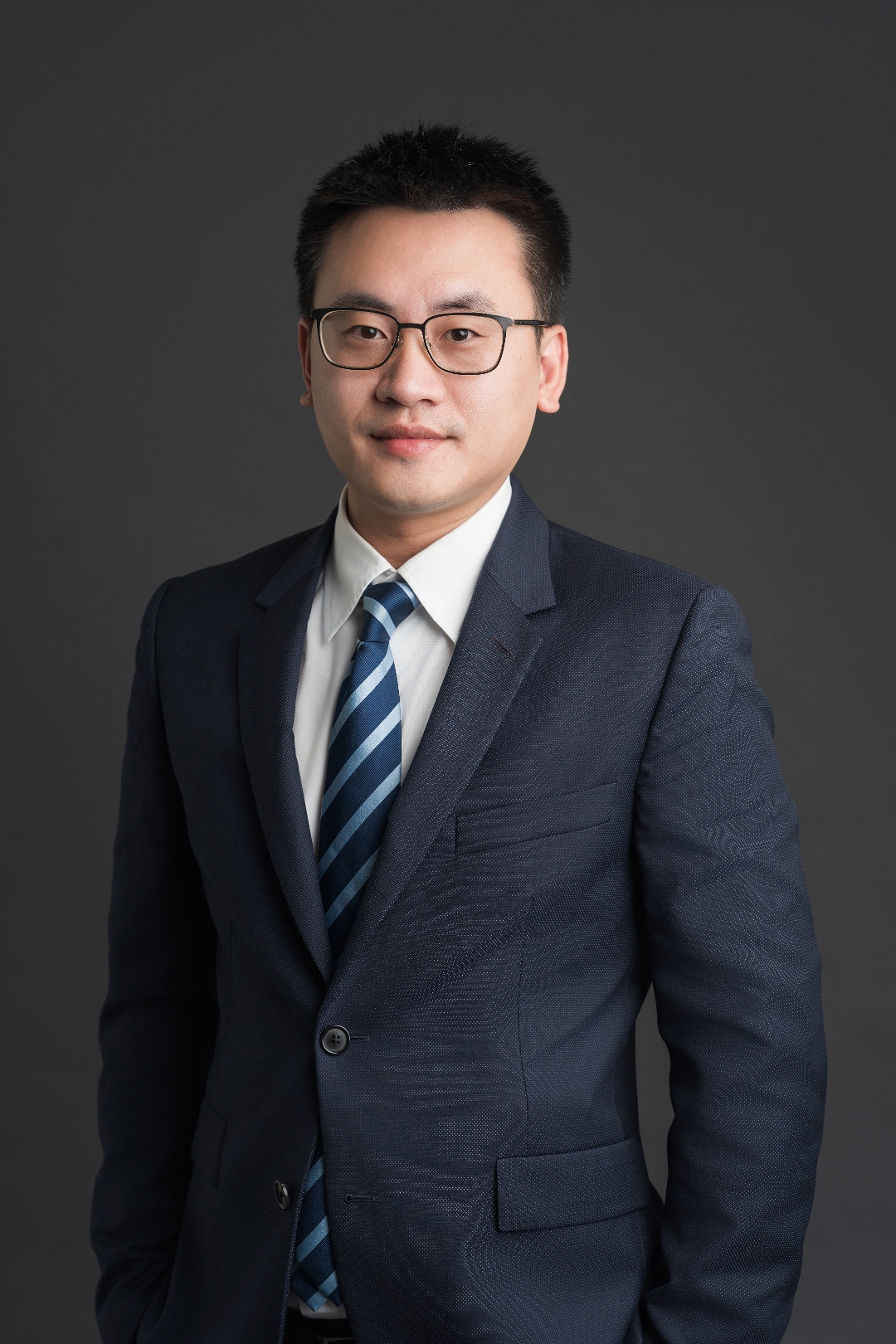 Andy Lin, Senior Sales Consultant at Lyncs Realty