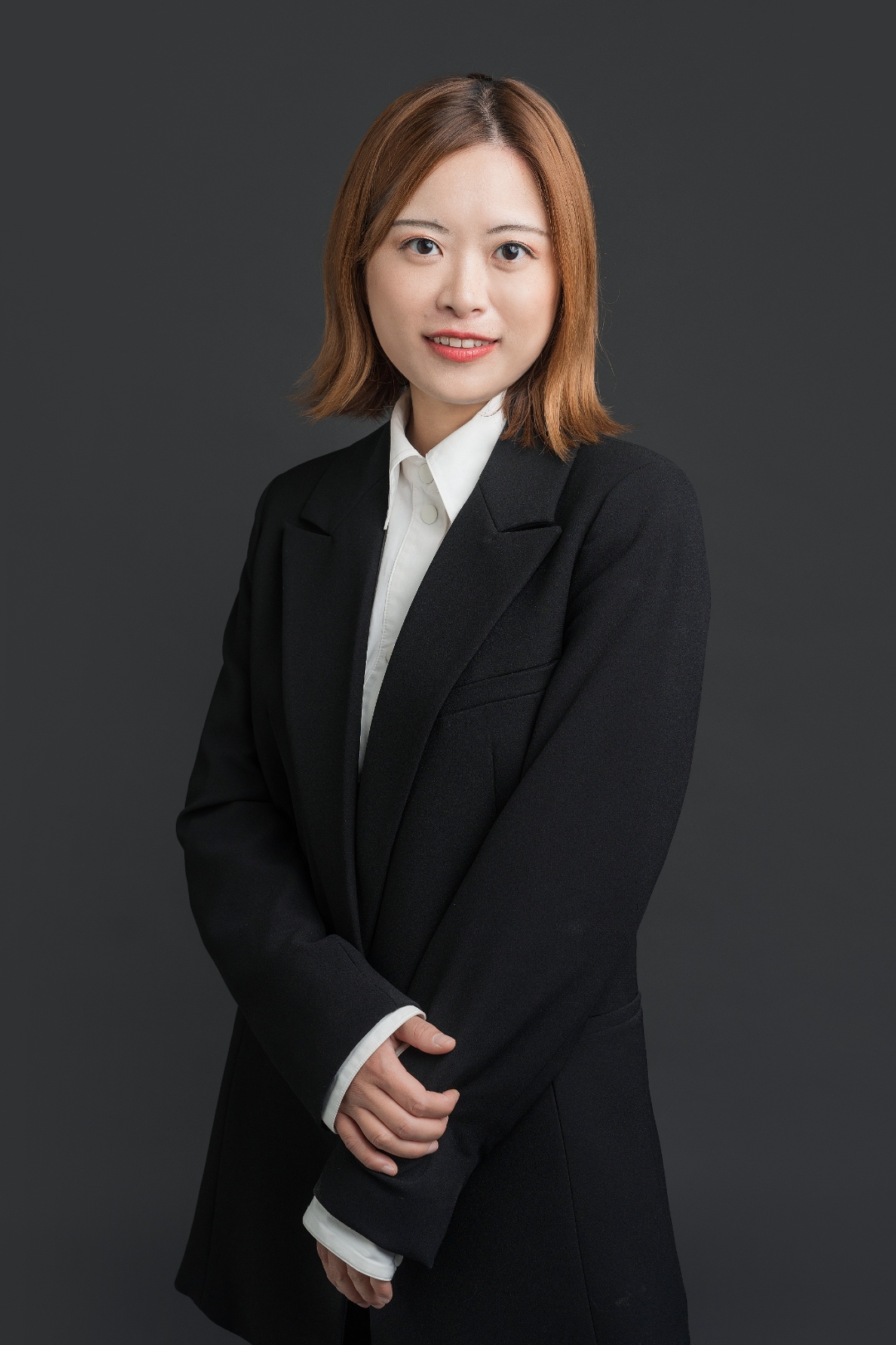 Evone Lin, Sales Associate at Lyncs Realty